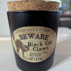 Tuscany Candle Black Cat Claws Soy Candle